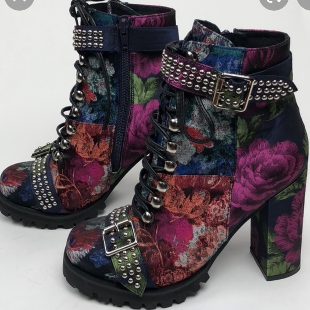 Jeffrey Campbell Lilith Bootie
